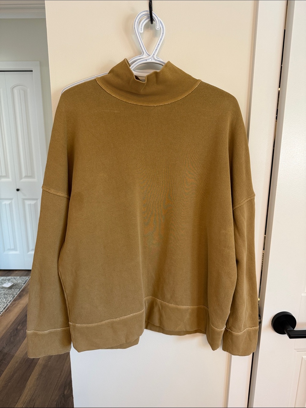 Citizens Of Humanity Olive-Tone Mock Neck Sweater